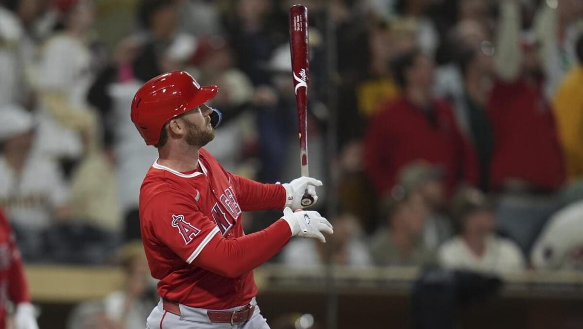 Front Row Seat: Nightmare 9th leads to Padres loss