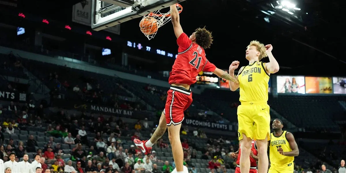 Front Row Seat: SDSU blows out Oregon to advance in Players Era Festival