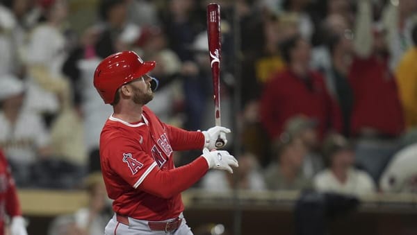 Front Row Seat: Nightmare 9th leads to Padres loss