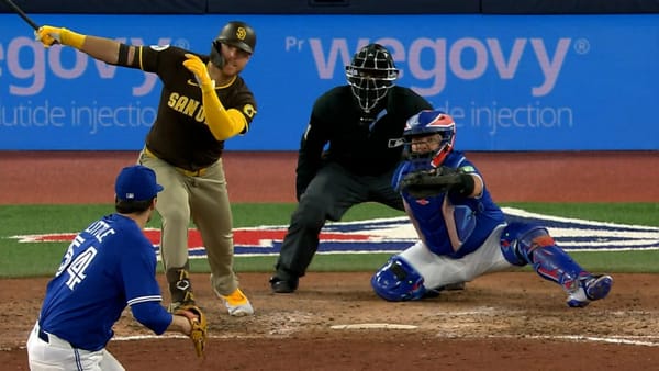 Front Row Seat: Sheets' 2-HR, 5 RBI day isn't enough to avoid Padres loss