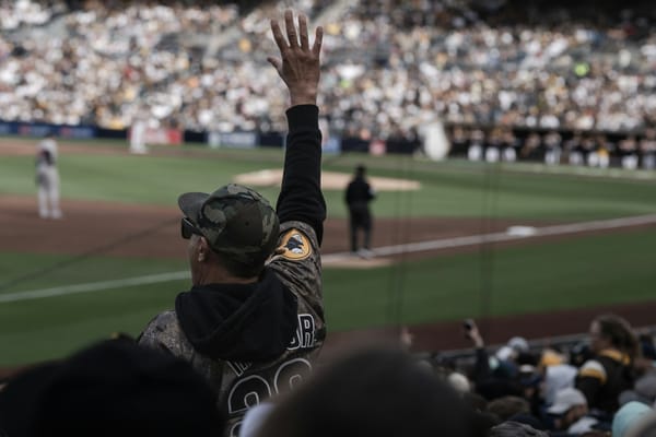 Padres Roundtable: Time to panic?
