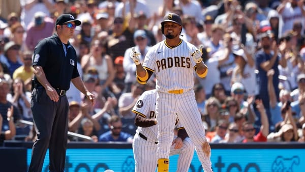 Front Row Seat: Padres sweep Giants, Lakers go home