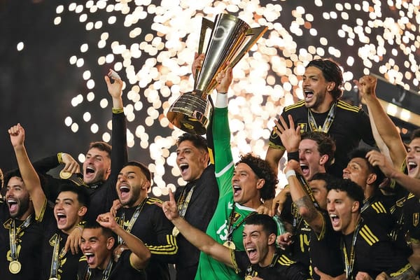 Front Row Seat: Mexico wins controversial Gold Cup final