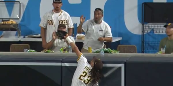 Front Row Seat: Padres get comeback, walk-off win vs. Mets