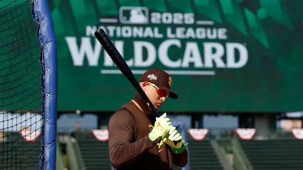 Padres bats go quiet in game 1, Cubs win 3-1