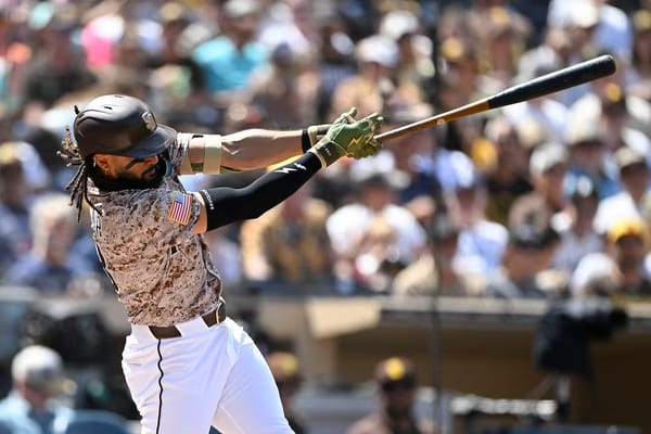 Front Row Seat: Padres finish off Rockies before heading to NY