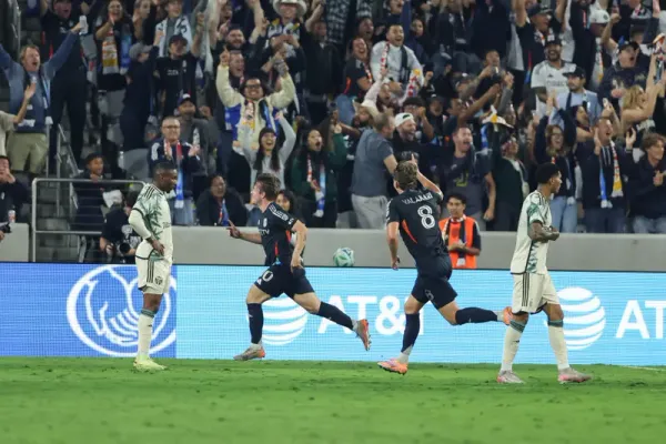 Front Row Seat: San Diego FC wins first MLS playoff game