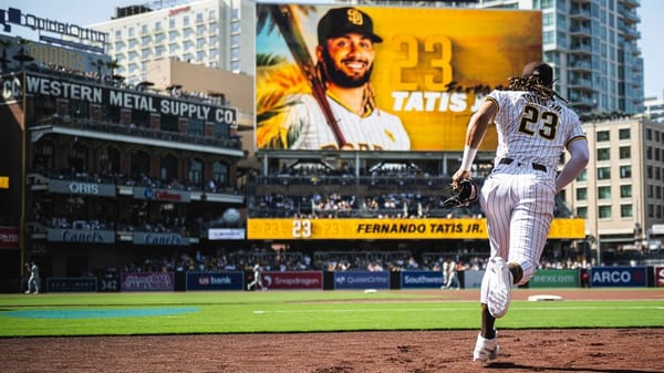 Front Row Seat: Would the Padres trade Tatis?