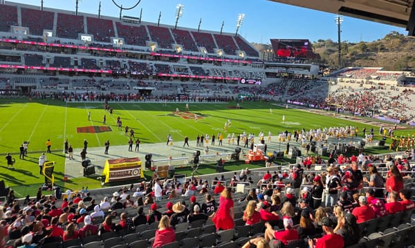 Why can't the 7-1 SDSU Aztecs fill up Snapdragon Stadium?